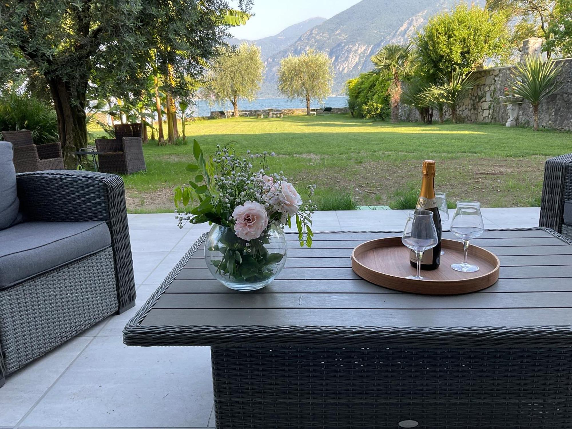 Villa Franca Pilzone Eksteriør billede