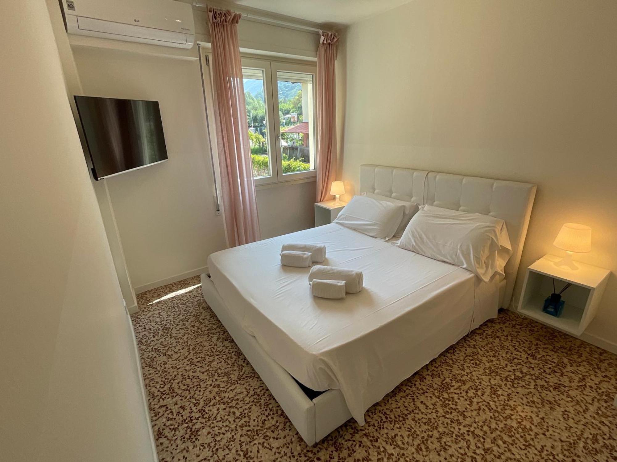 Villa Franca Pilzone Eksteriør billede