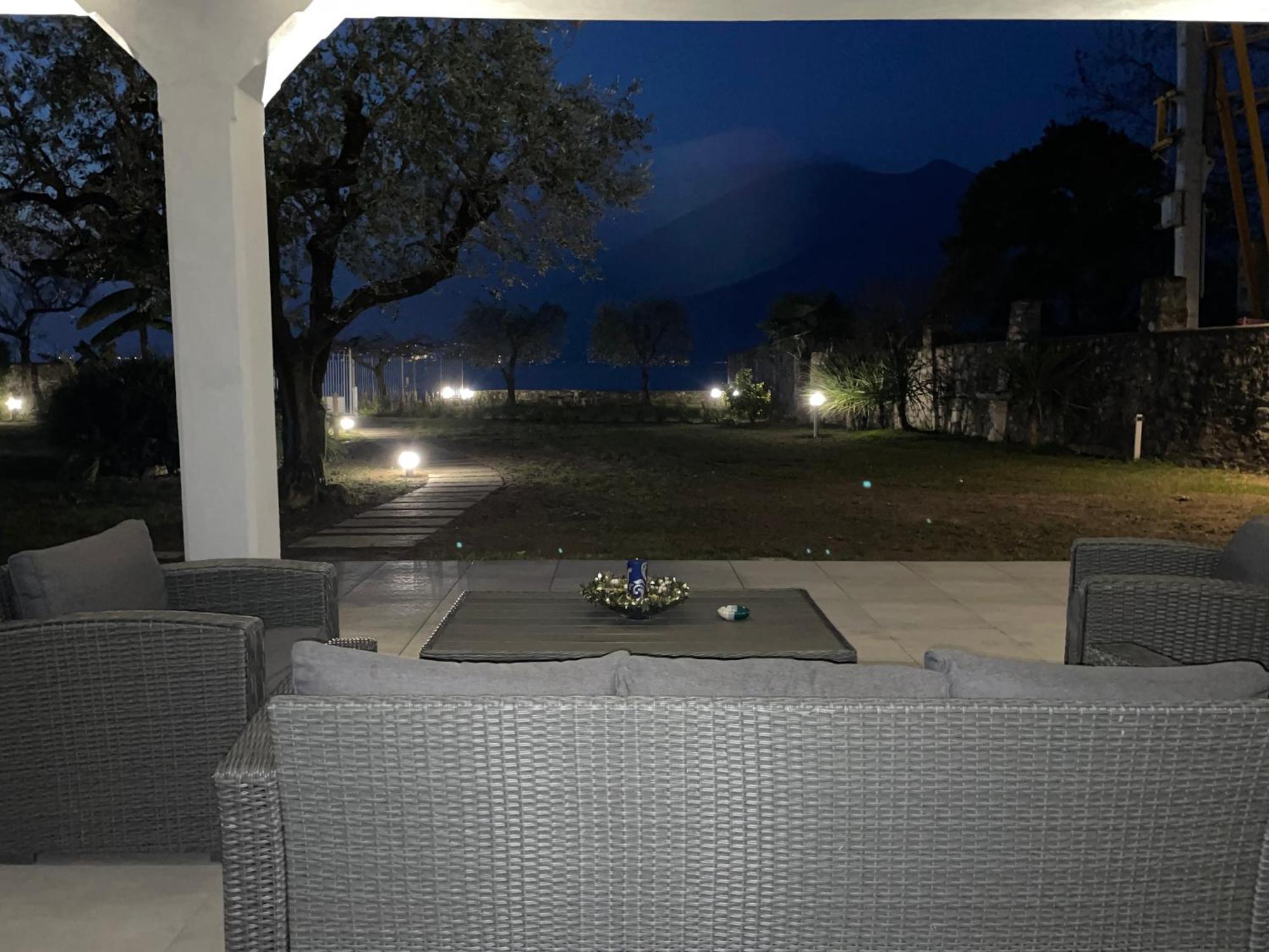 Villa Franca Pilzone Eksteriør billede