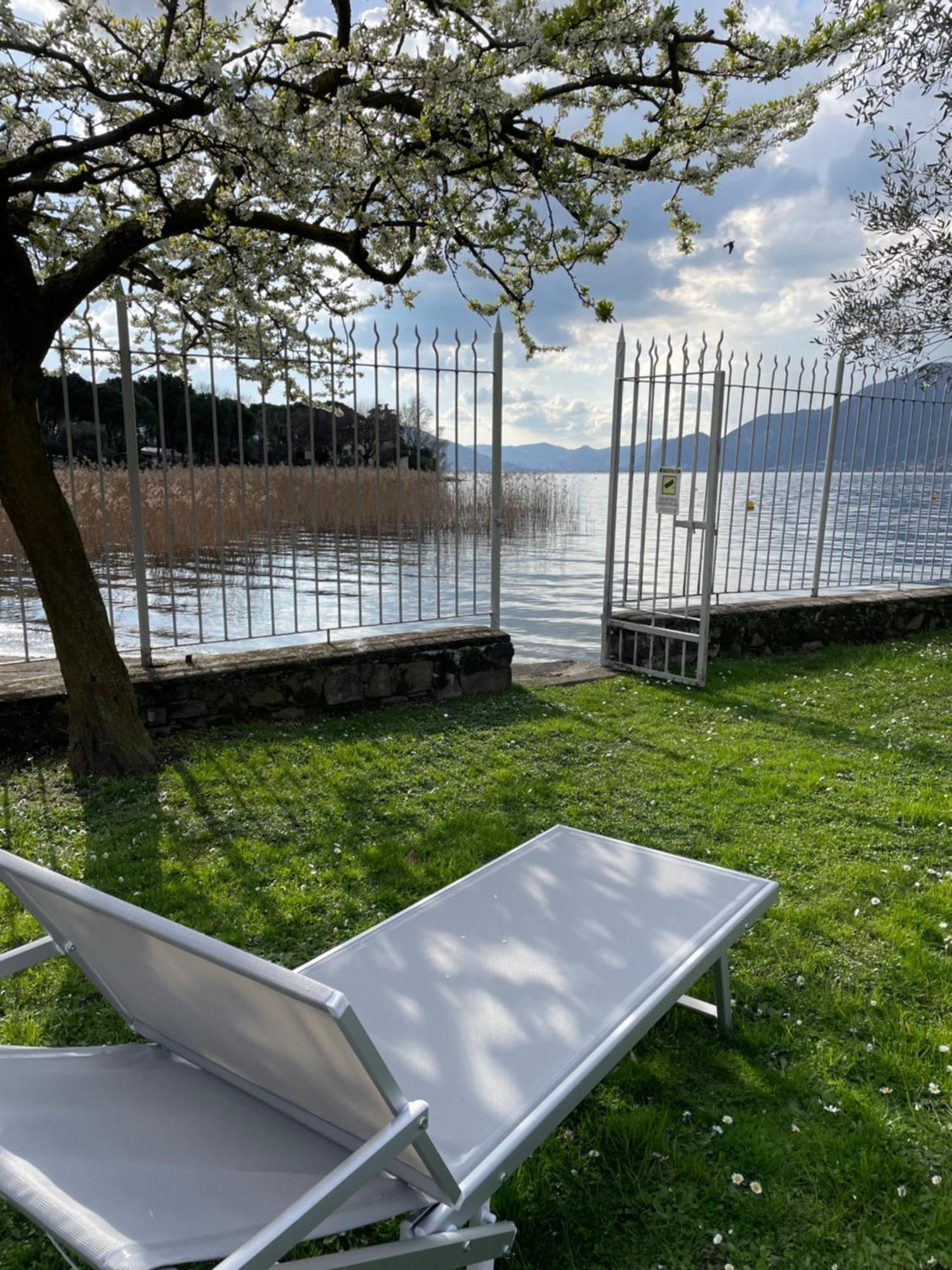 Villa Franca Pilzone Eksteriør billede